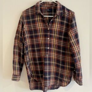 Womens Gap Plaid Shirt - Navy, rust, gold sparkle. Great for holidays.